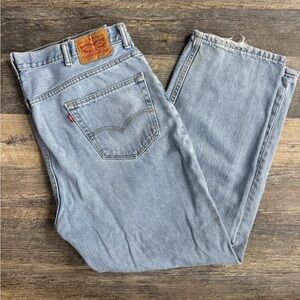 Levi's Men's Light Blue Jeans 42/32